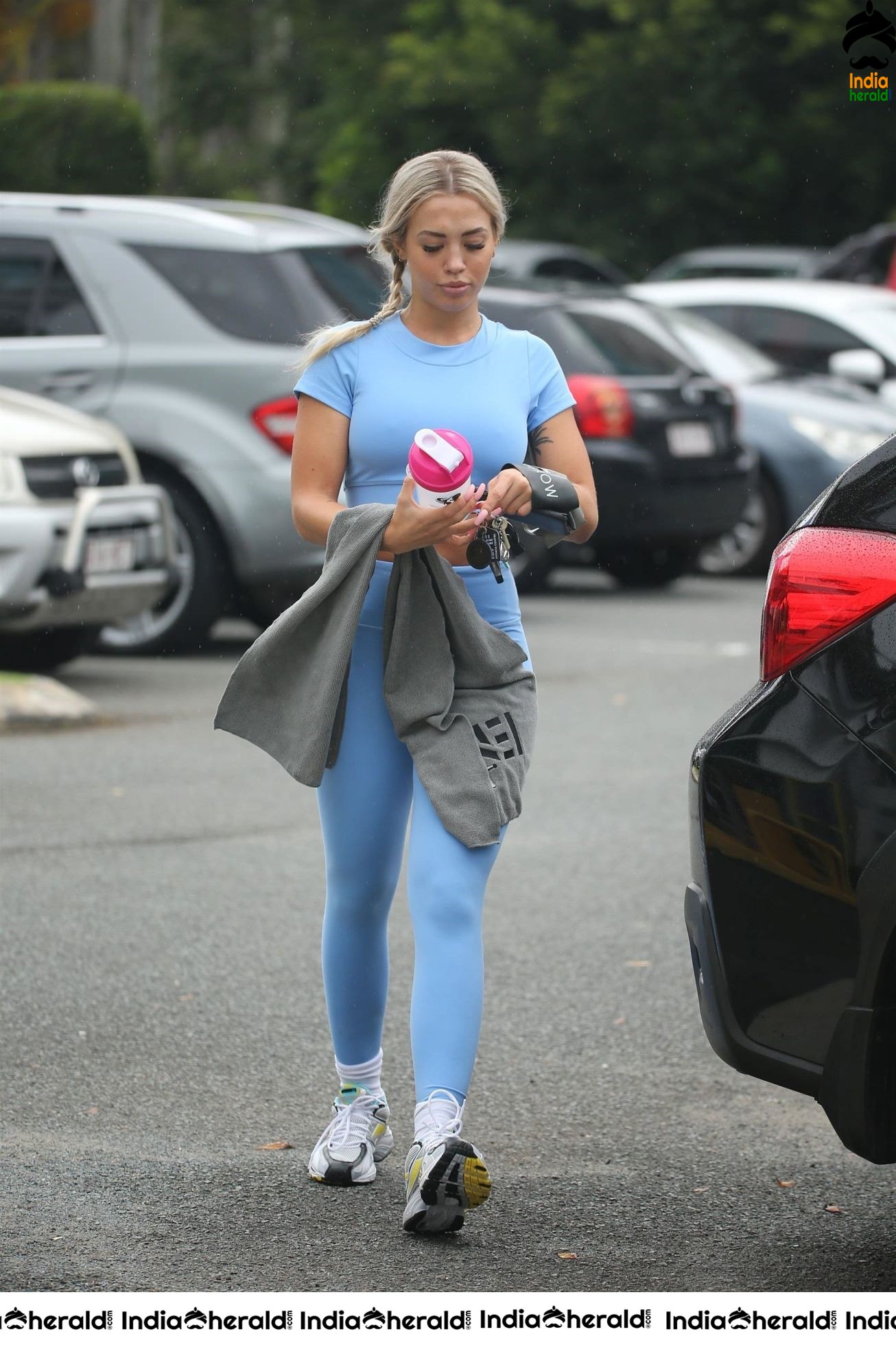 Tammy Hembrow in Pilates dress while going to the Gym in Brisbane