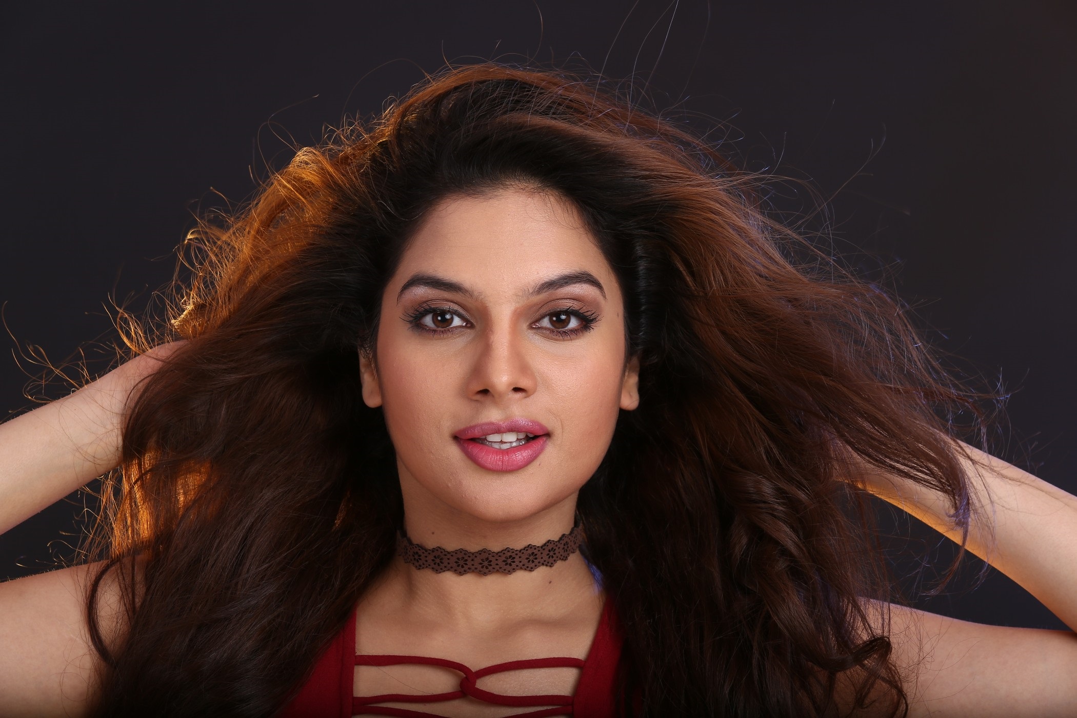 Tanya Hope Latest Sizzling Photoshoot Stills