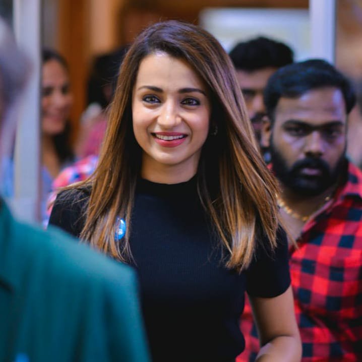 Trisha Krishnan latest super cool pictures