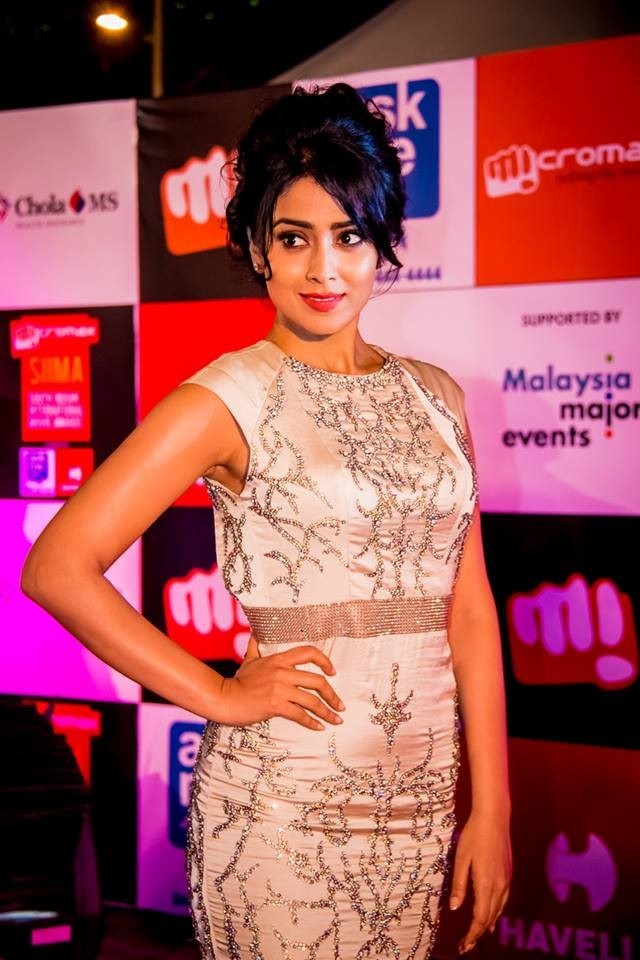 Unseen Rare Photos Of Shriya Saran