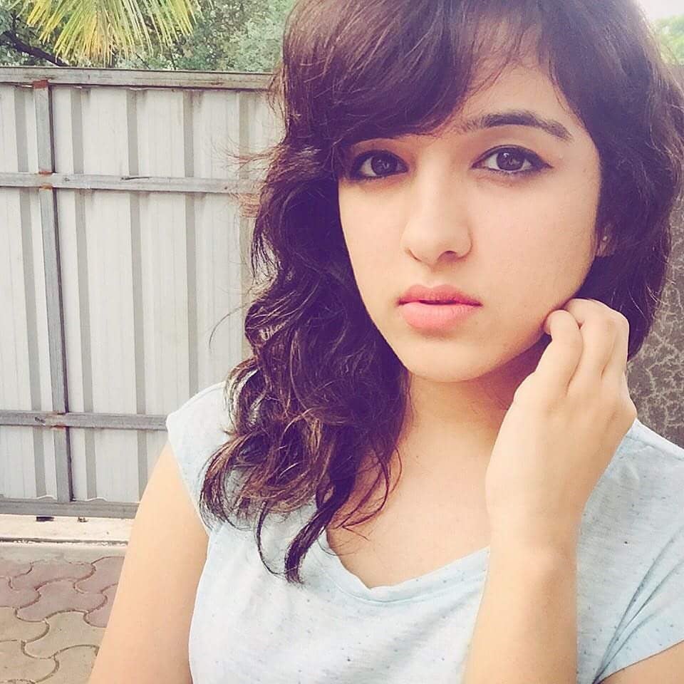 Young Singer Shirley Setia Hot Rare Photos Collection Set 2