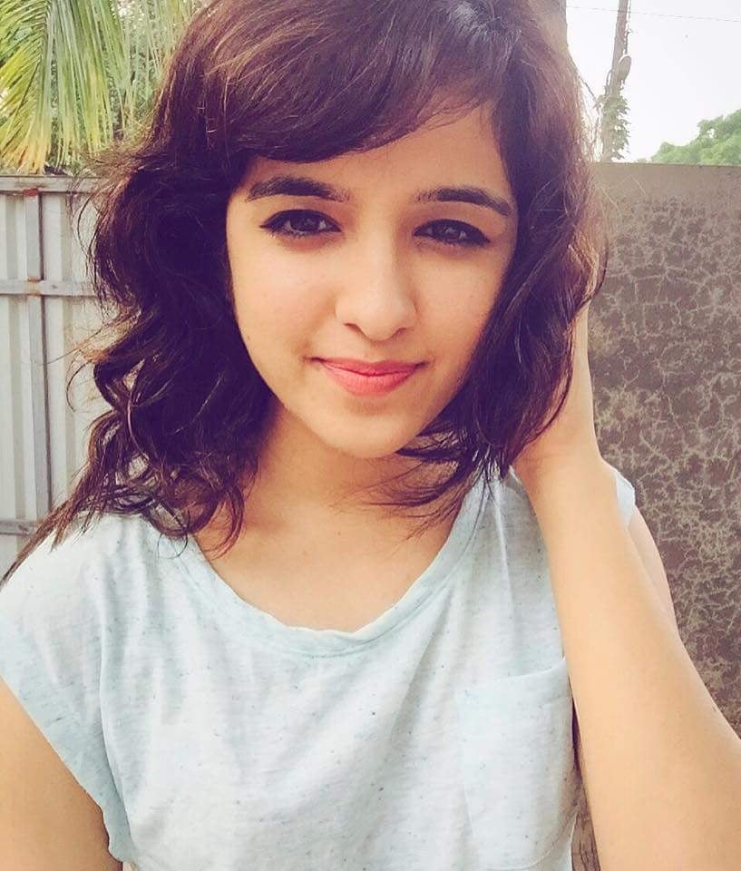 Young Singer Shirley Setia Hot Rare Photos Collection Set 2