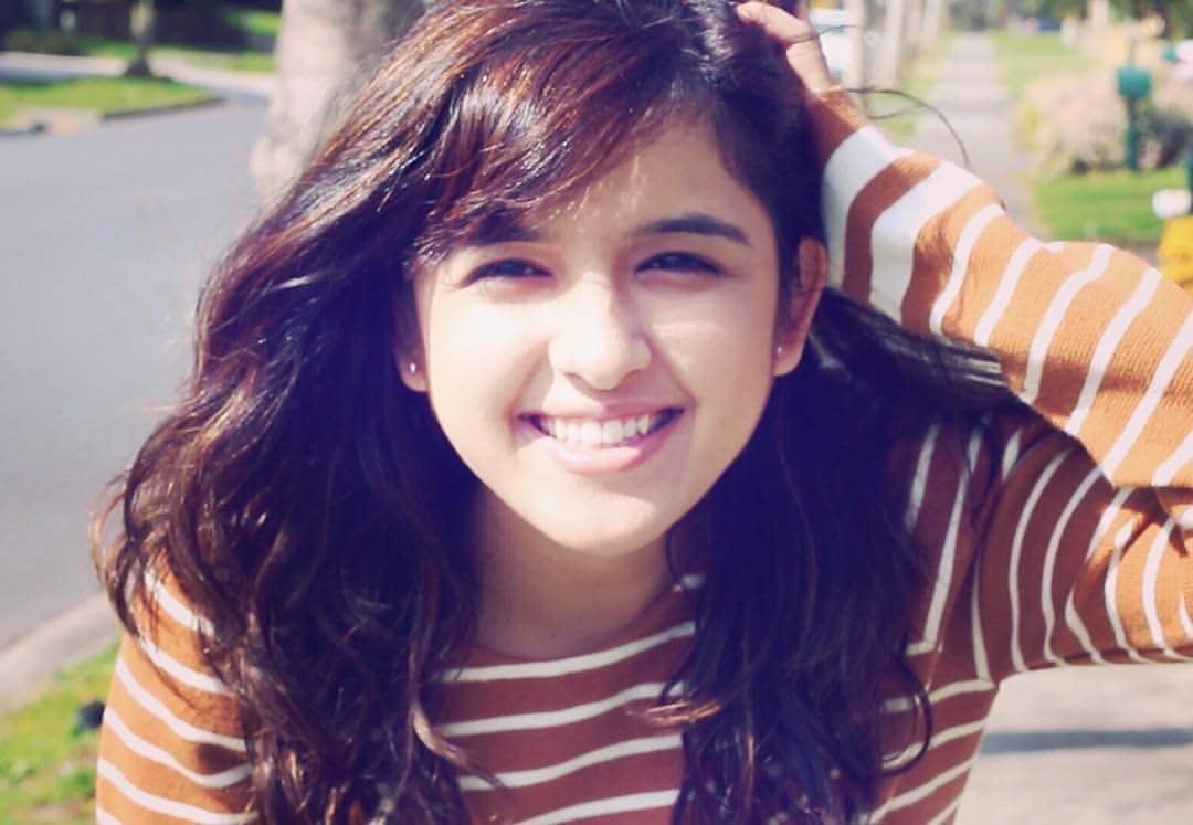 Young Singer Shirley Setia Hot Rare Photos Collection Set 2