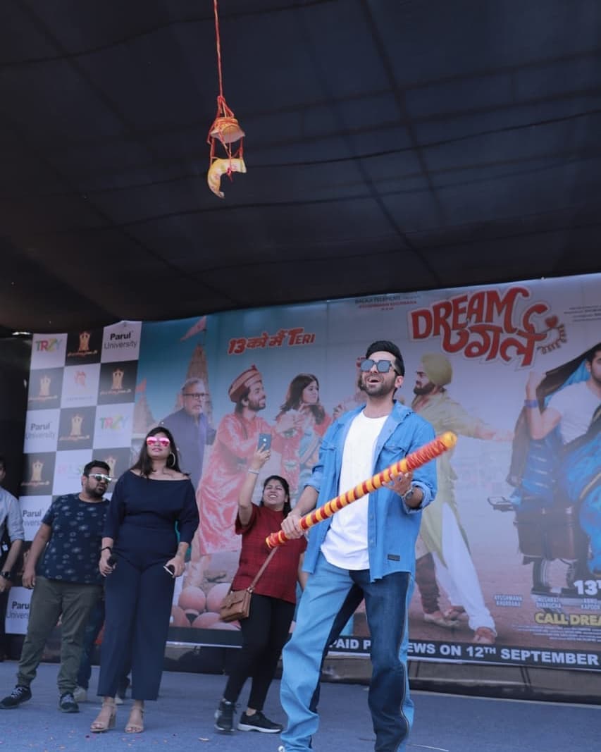 Ayushmann Celebrates Dahi Handi At A College In Vadodara