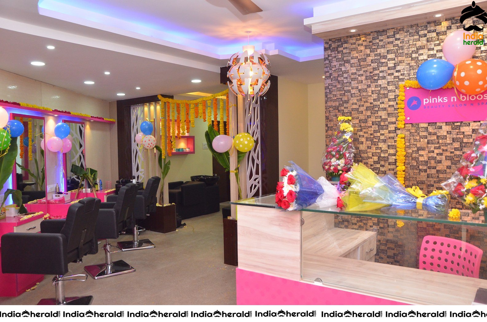 Chota K Naidu Launched Pinks n bloos Beauty Salon and Spa Set 1