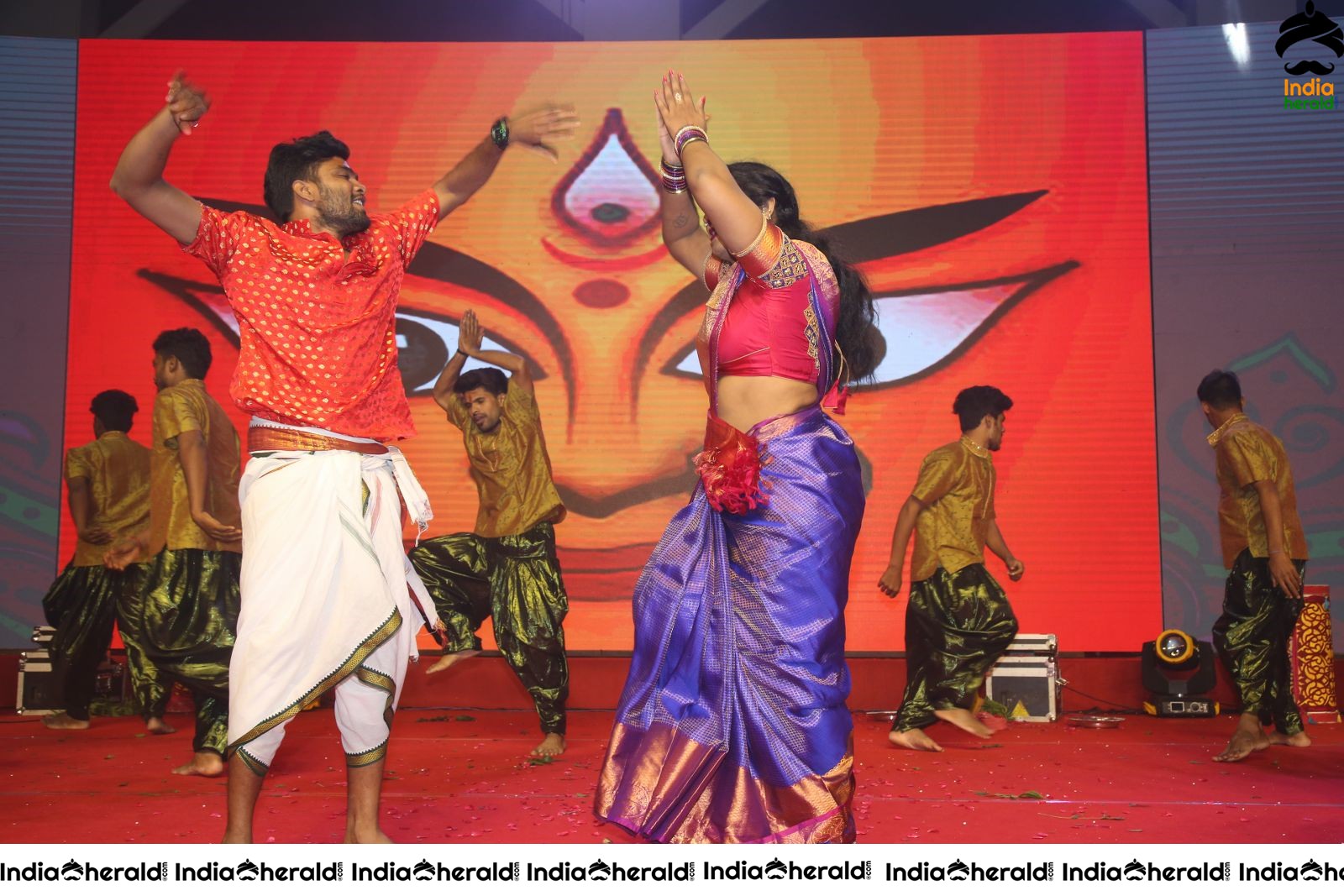 Hot Dance on the Stage at the Pre Release Event Set 2