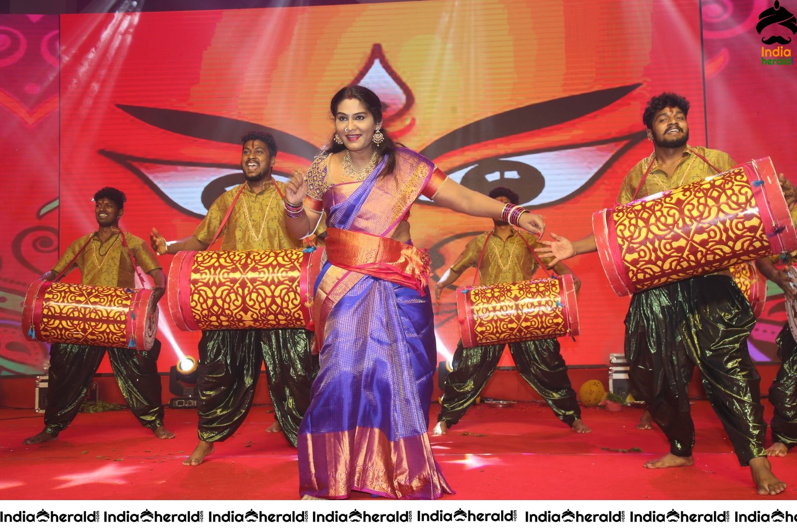 Hot Dance on the Stage at the Pre Release Event Set 2