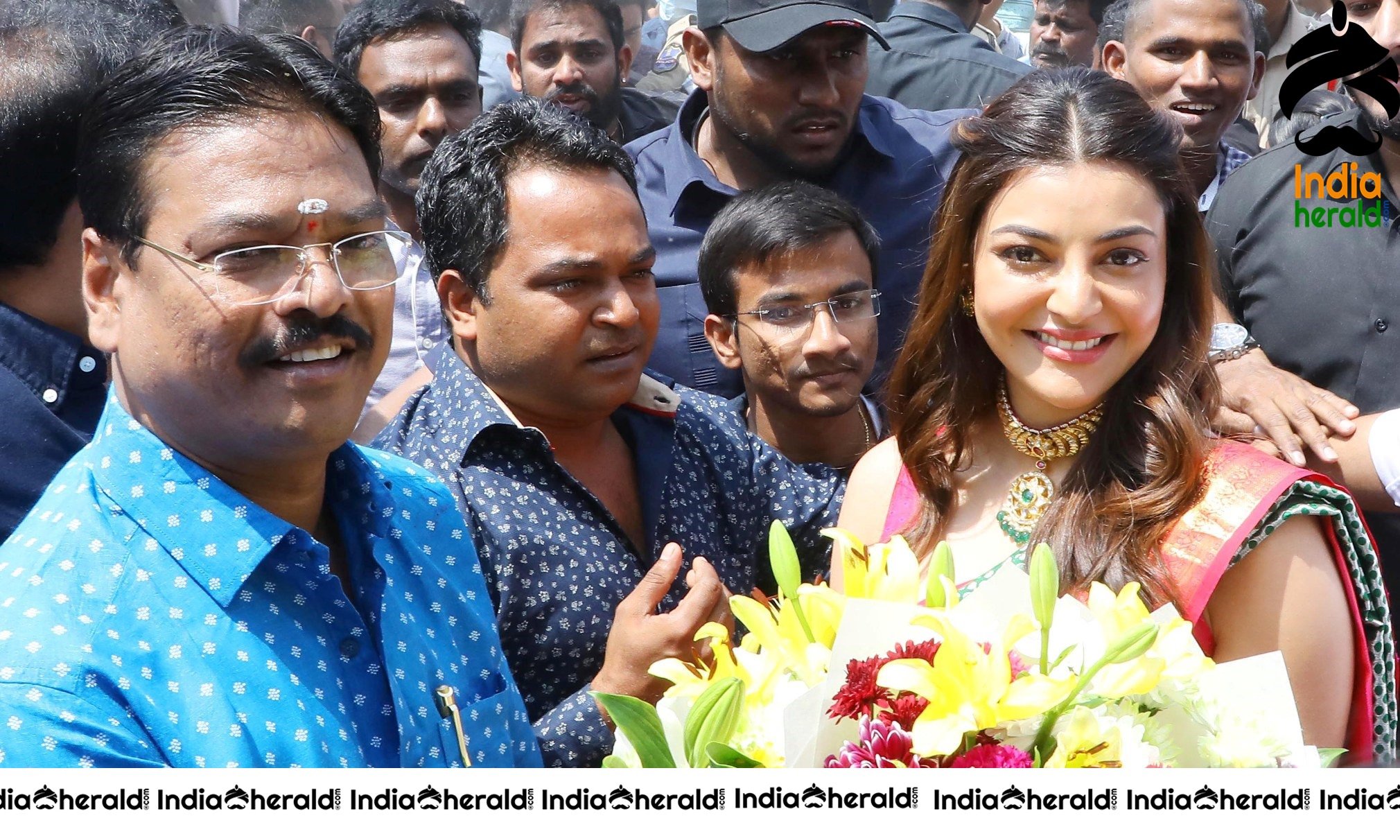 Kajal Aggarwal Launches Maangalya Shopping Mall its 5th Store in Hyderabad