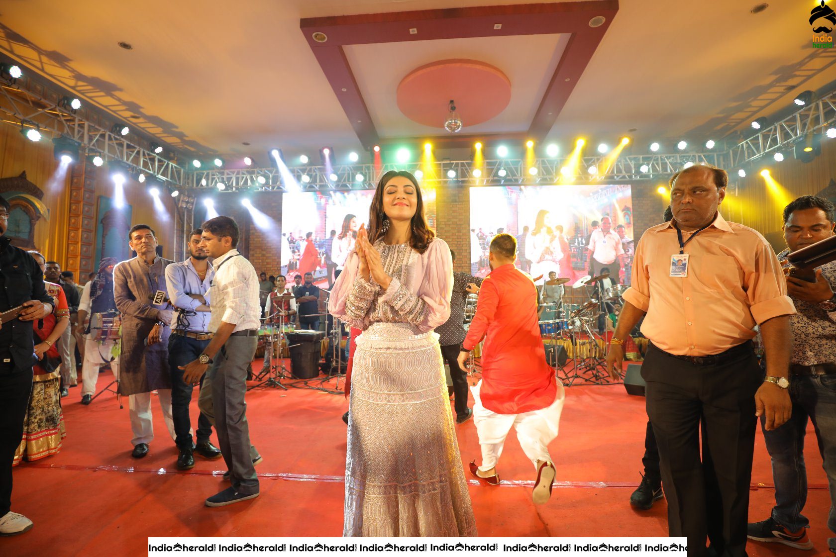 Kajal Aggarwal Looking Angelic in White before a massive crowd during a Public Event Set 8