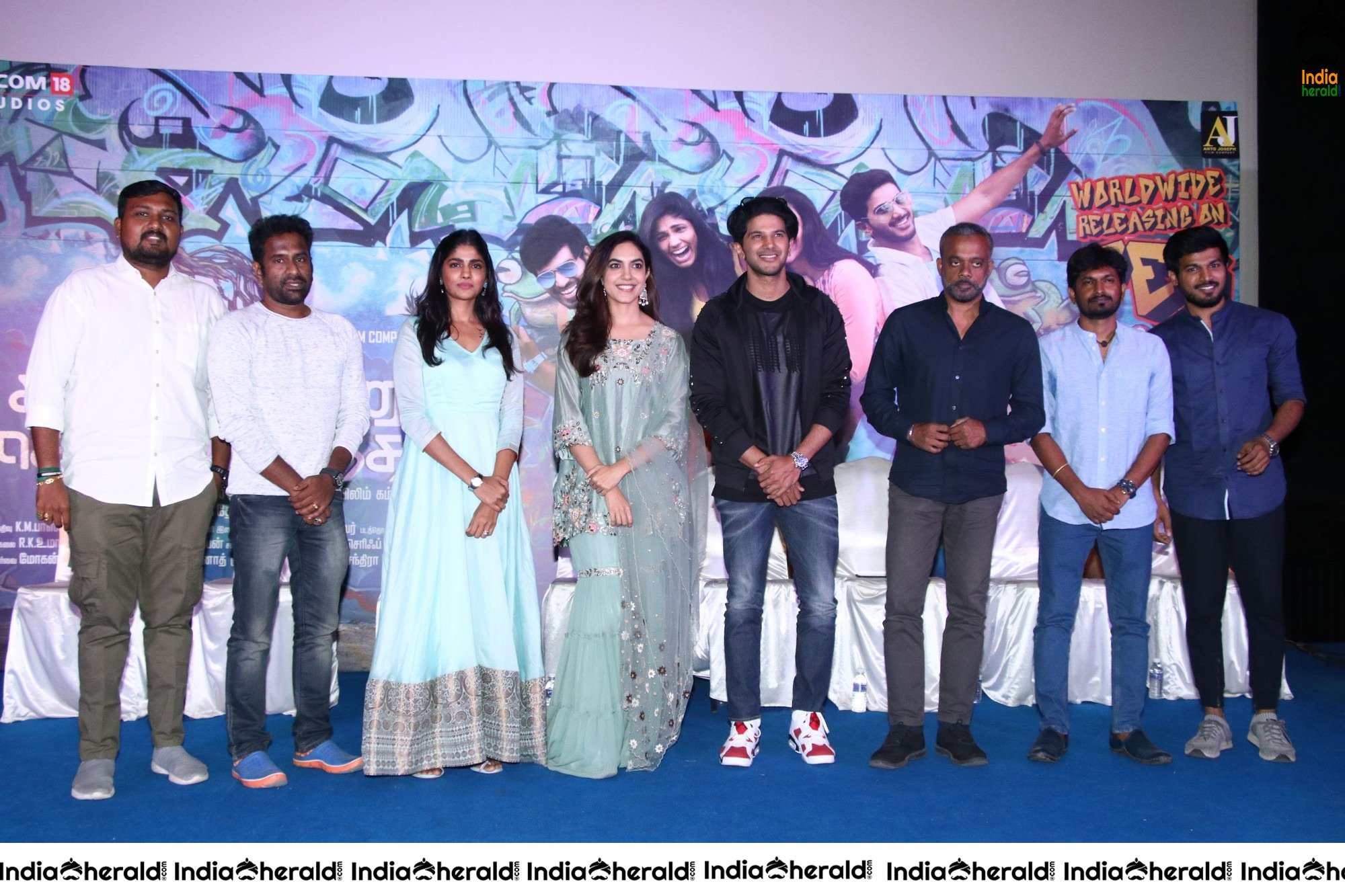 Kannum Kannum Kollaiyadithaal Success Meet Photos Set 2