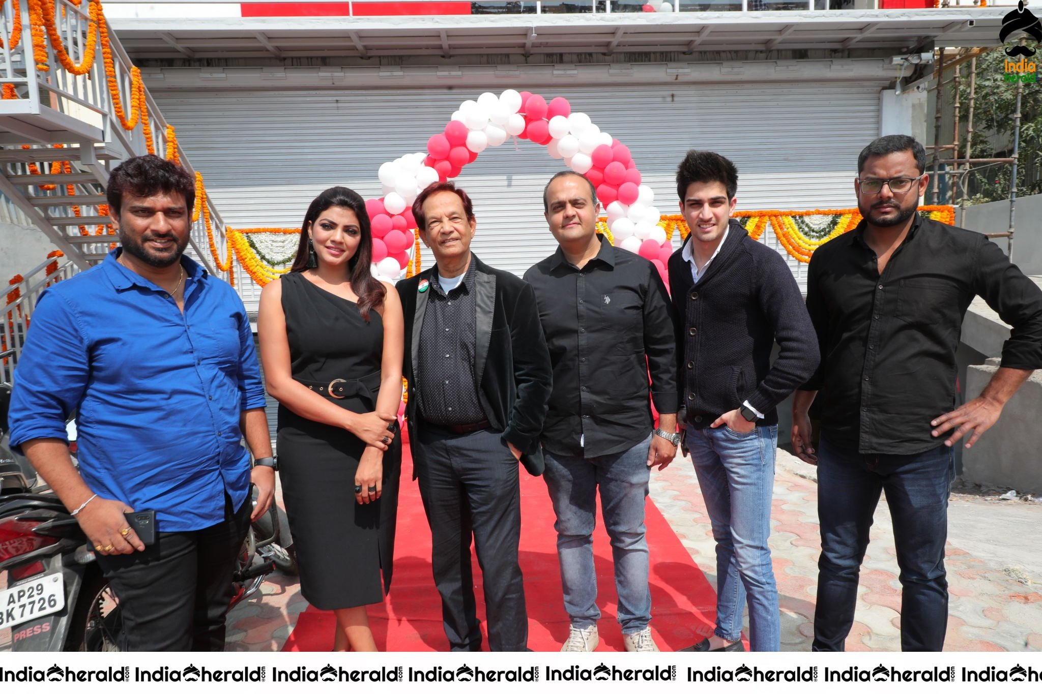 Lahari Launched Habibs Hair and Beauty Salon Launched At Madinaguda Set 4