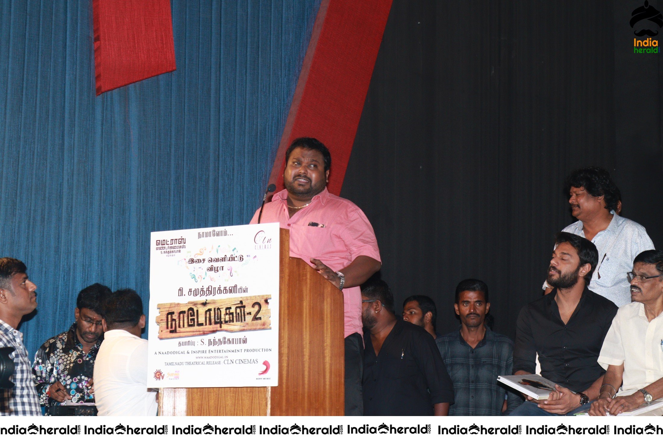 Naadodigal 2 Press Meet And Audio Release Stills Set 3