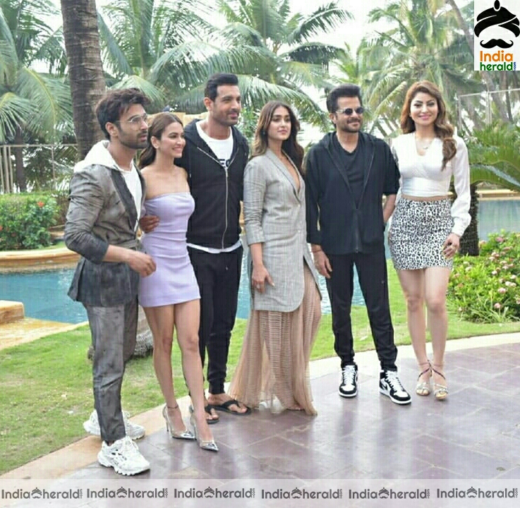 Pagalpanti Movie Promotions At JW Marriott Juhu Set 2