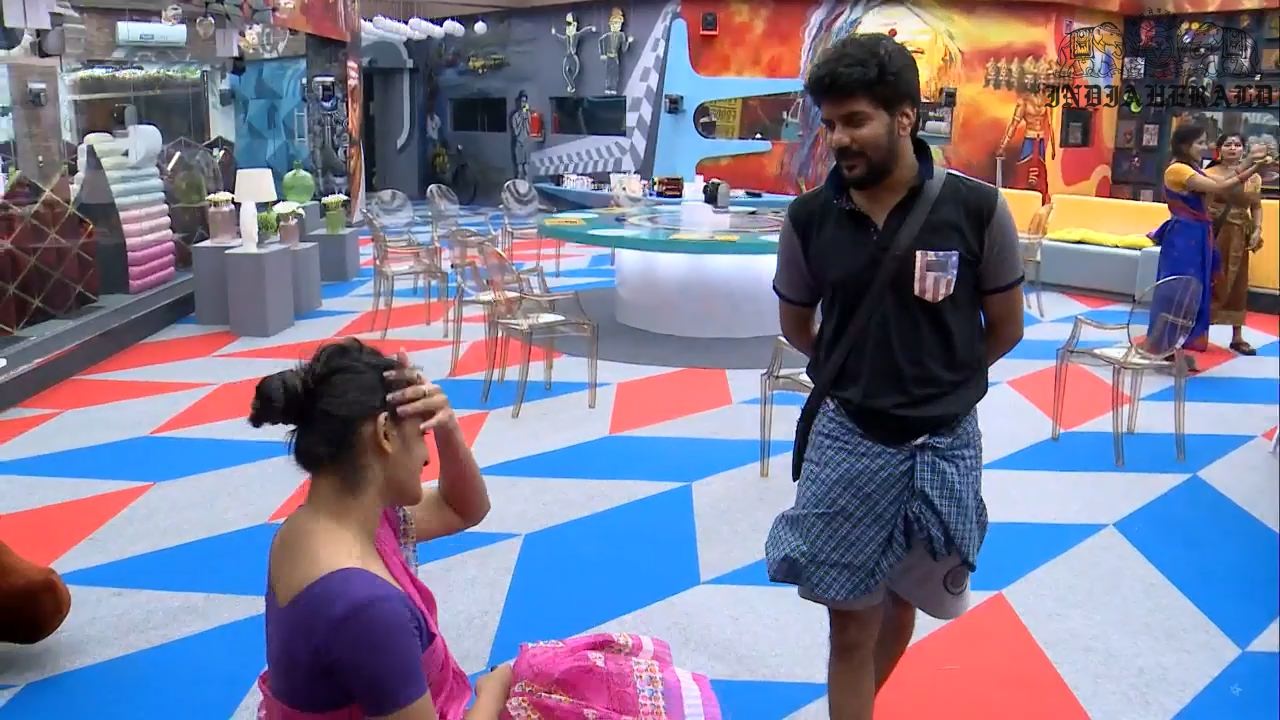 Bigg Boss Tamil Season 3 Day 31 Hot Stills Set 1