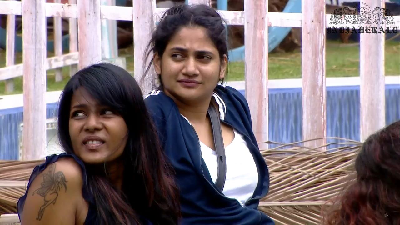 Bigg Boss Tamil Season 3 Day 31 Hot Stills Set 1