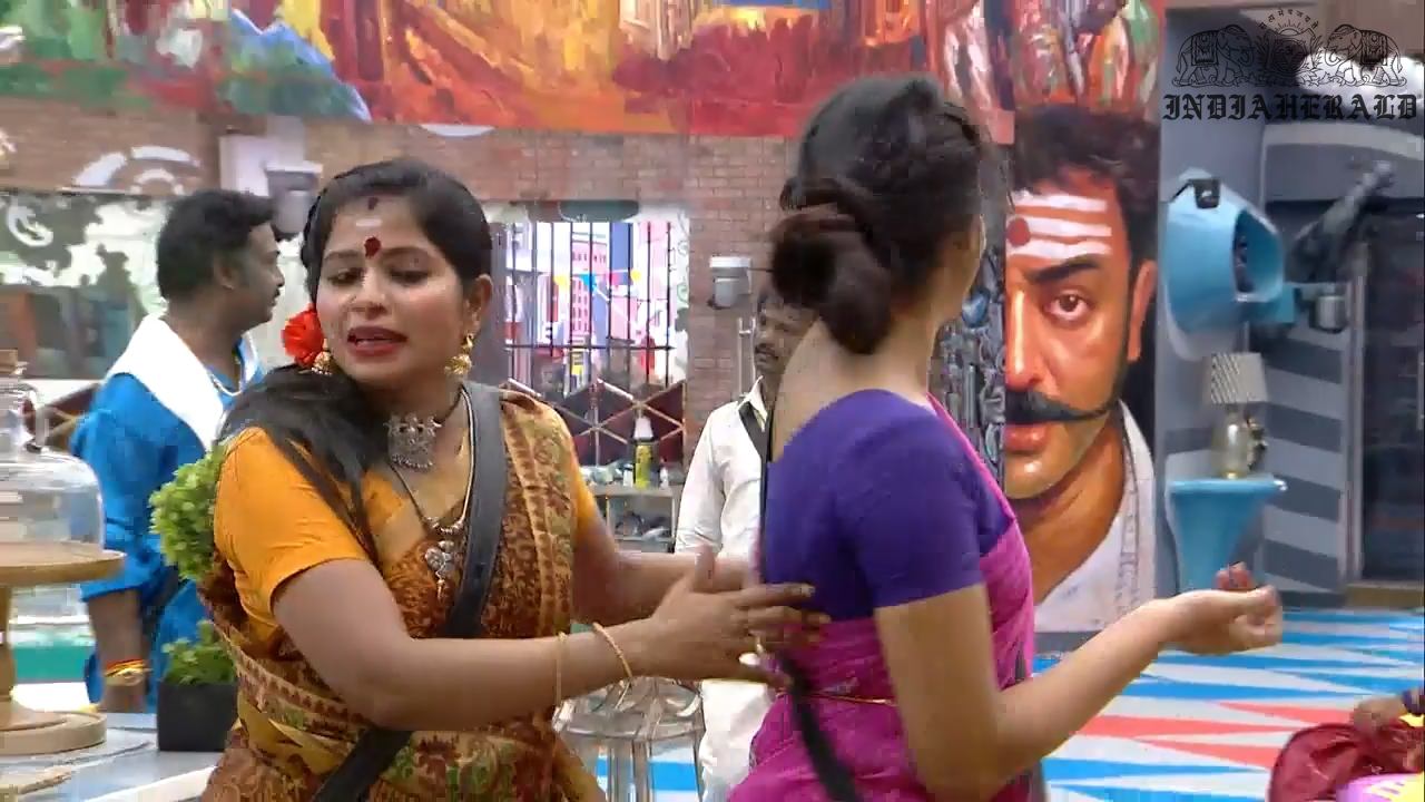 Bigg Boss Tamil Season 3 Day 31 Hot Stills Set 2