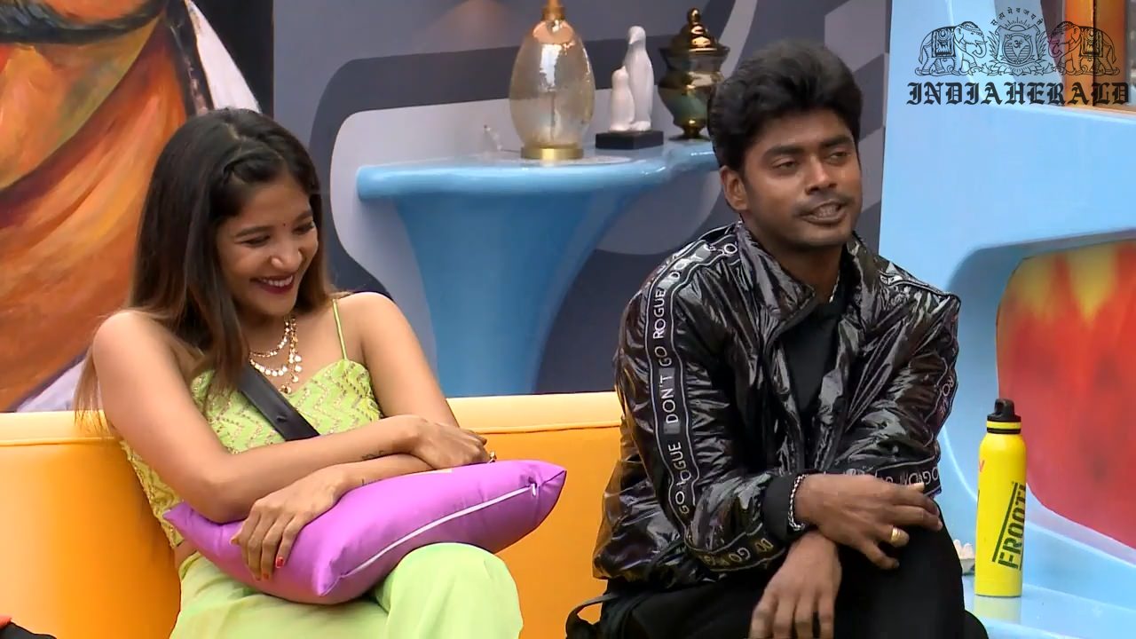 Bigg Boss Tamil Season 3 Day 42 Hot Stills Set 2