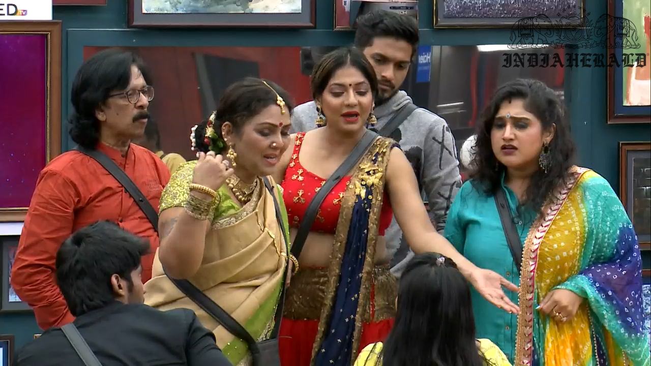 Bigg Boss Tamil Season 3 Day 7 Stills Set 2