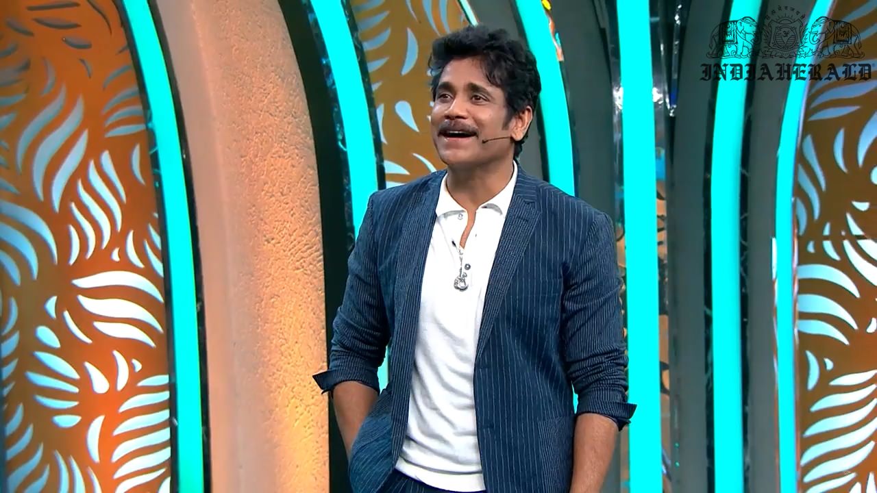 Bigg Boss Telugu Season 3 Day 13 Hot Stills Set 1