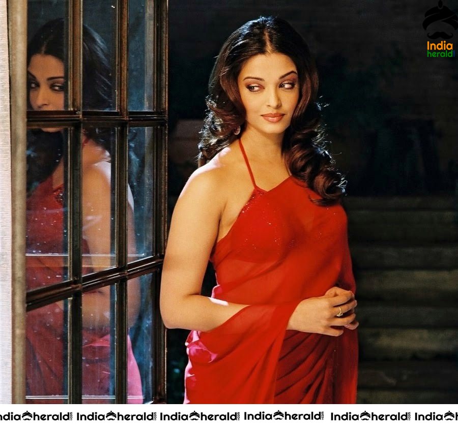 Aishwarya Rai Hot Rare Vintage Clicks in Red Transparent Saree