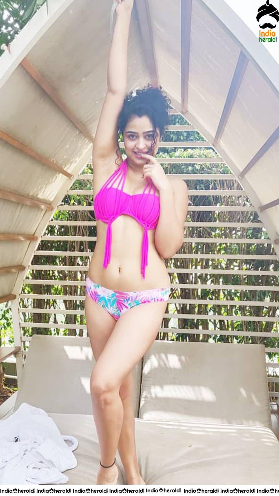 Anketa Maharena Hot in Pink Bikini