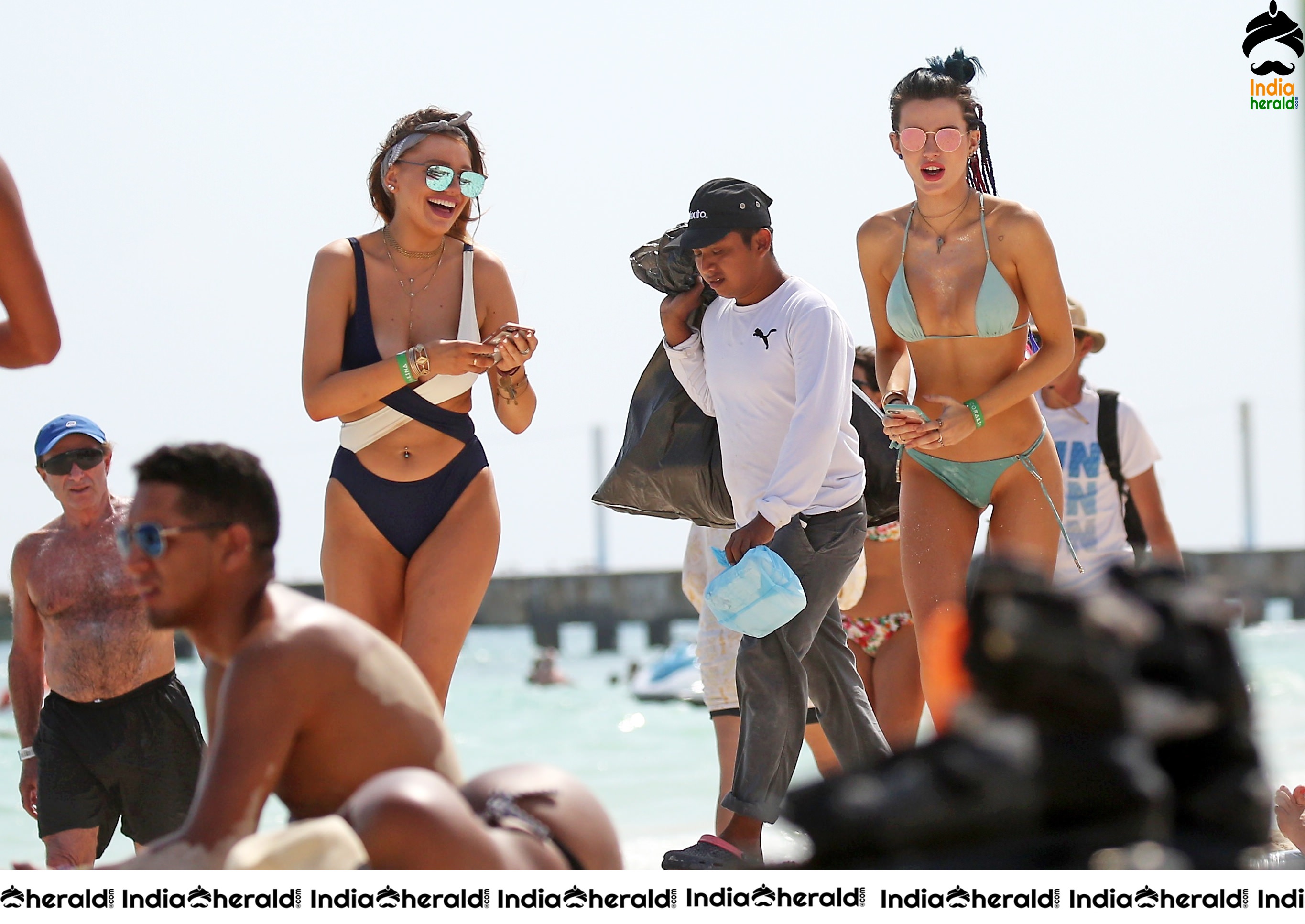 Bella Thorne Wearing a Bikini in Cancun Set 2