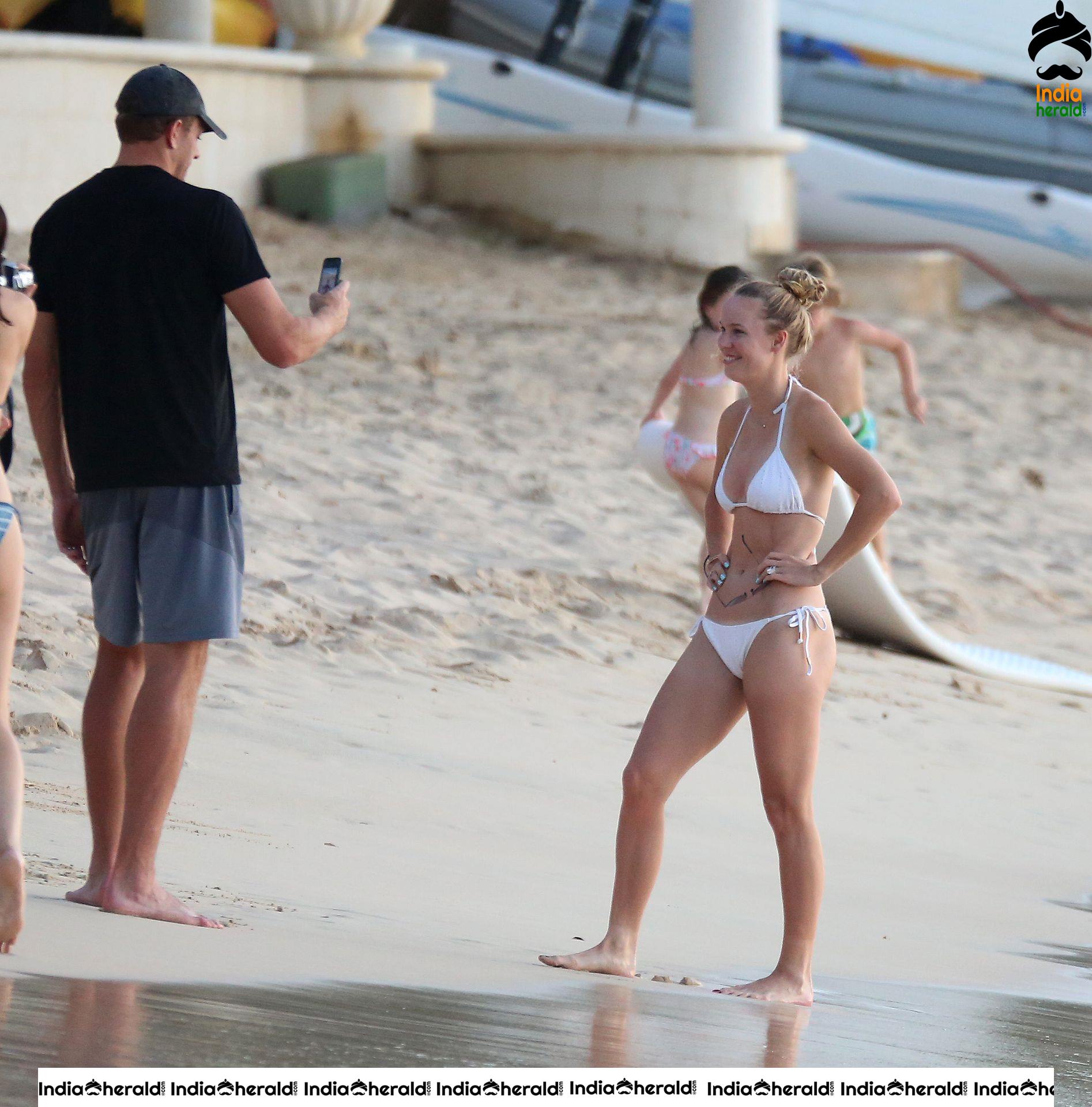 Caroline Wozniacki Enjoying in Bikini at a Beach in Barbados Set 1