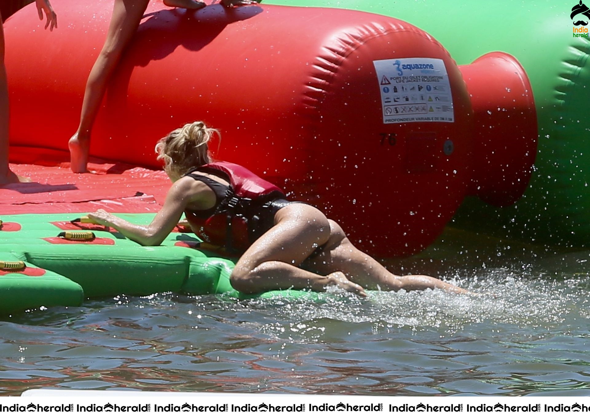 Elsa Pataky wearing a Black Swimsuit in the Senpere Lake Set 1