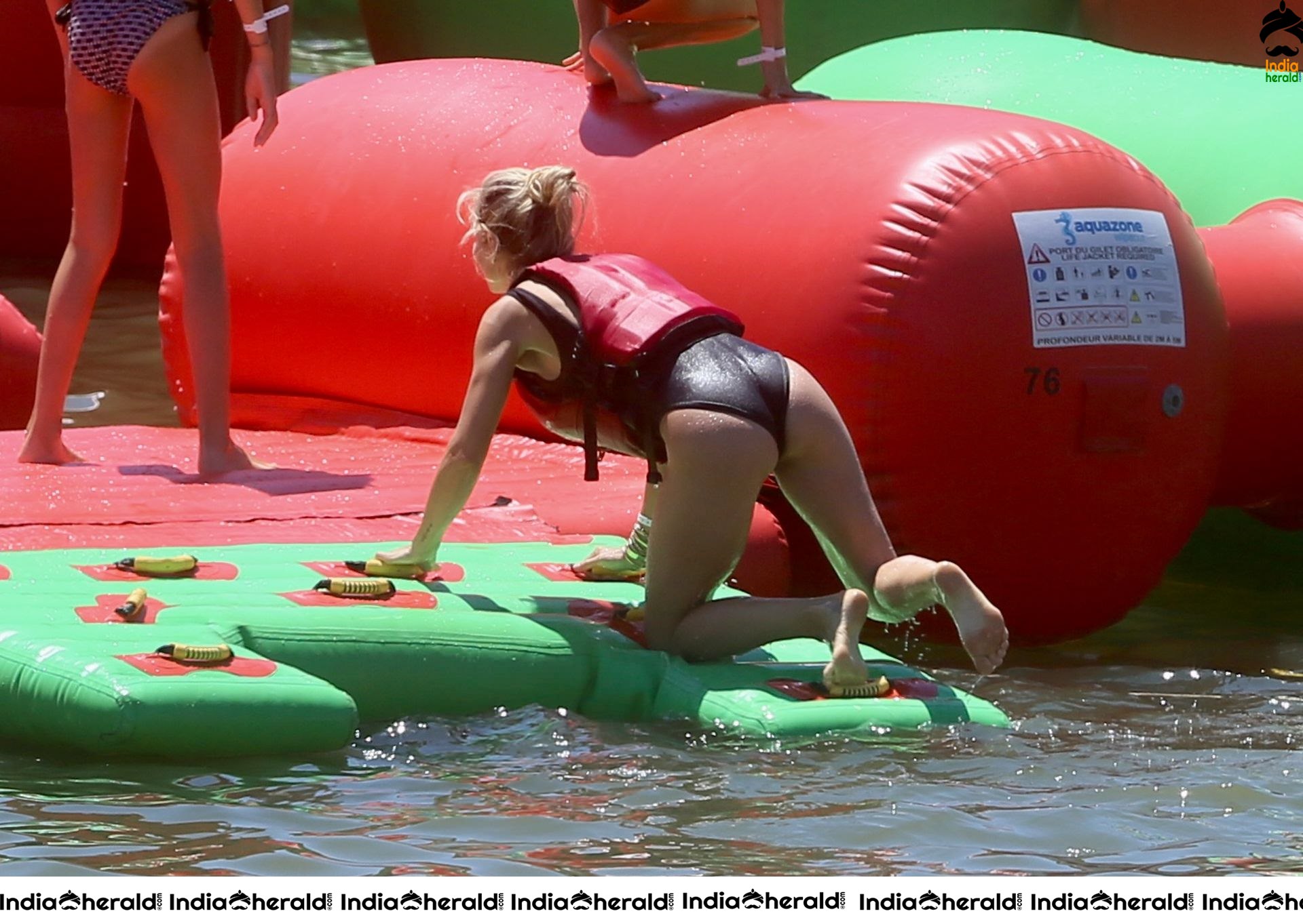 Elsa Pataky wearing a Black Swimsuit in the Senpere Lake Set 1