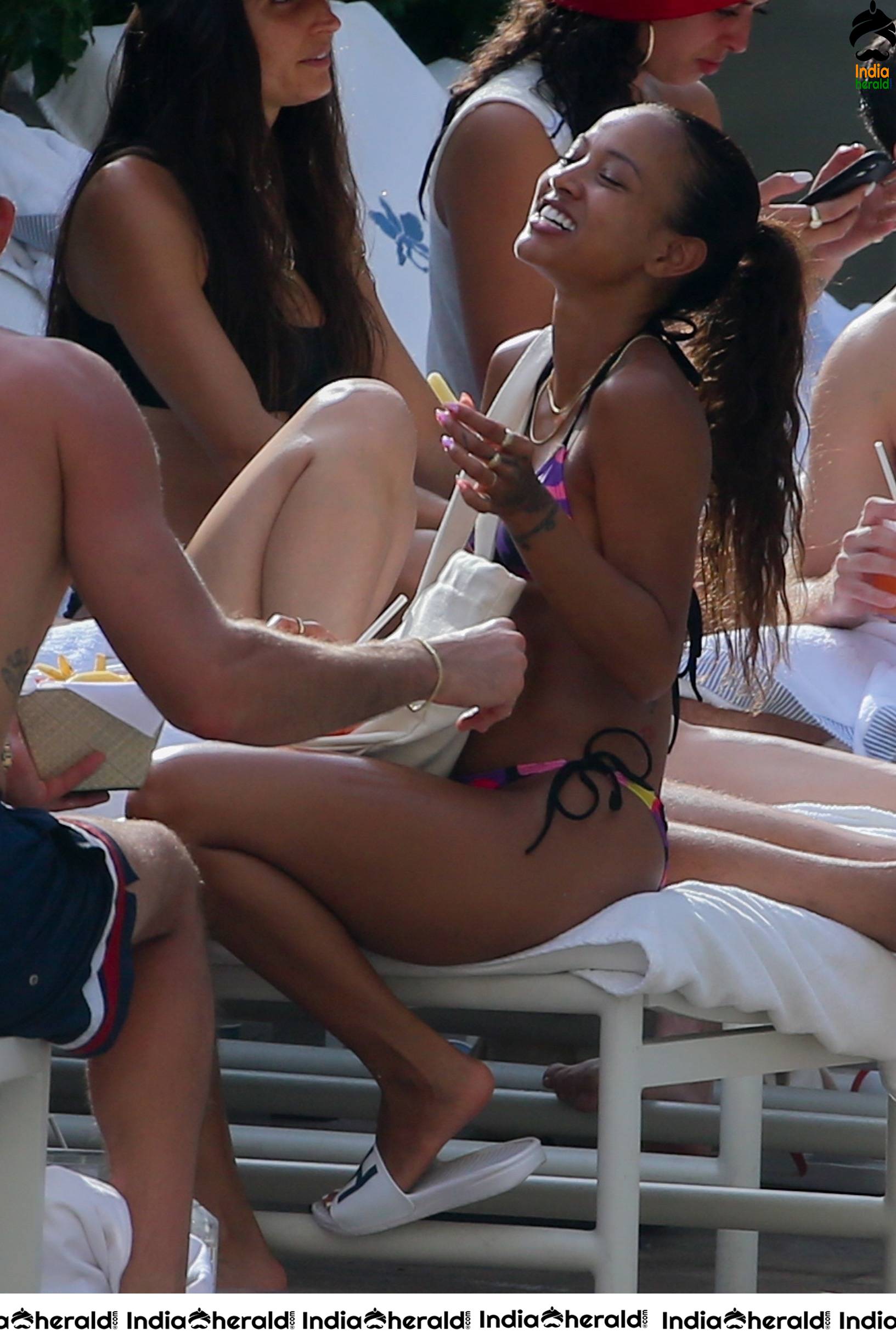 Karrueche Tran shows off her hot cheeks in a bikini in Honolulu Set 1