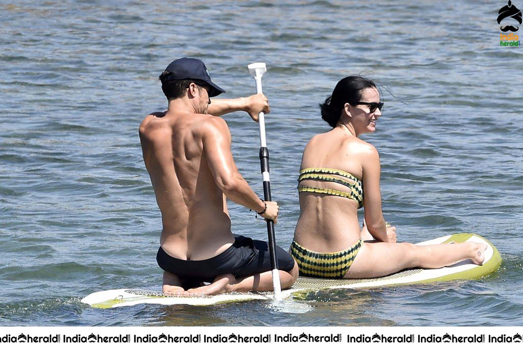 Katy Perry Bikini Pics On Vacation In Italy Set 1