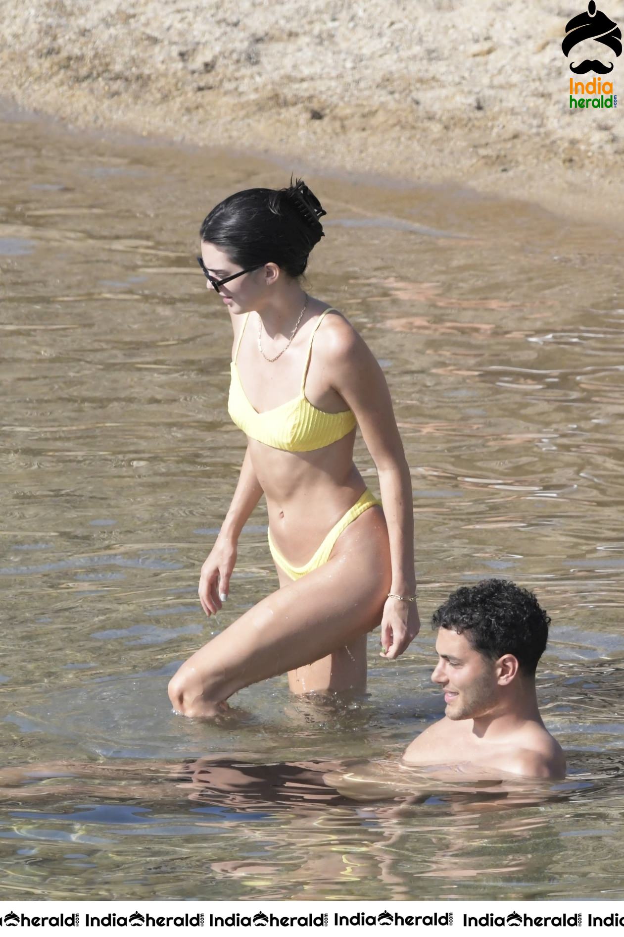 Kendall Jenner flaunts her Lean Hot Body in Bikini on the beach in Mykonos Set 1