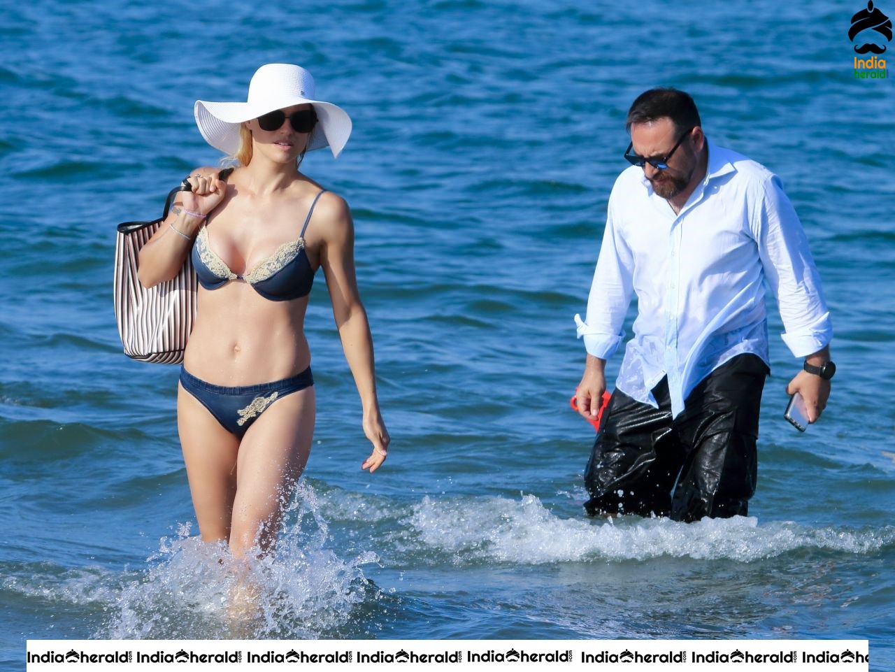 Michelle Hunziker On the Beach in Milano Marittima