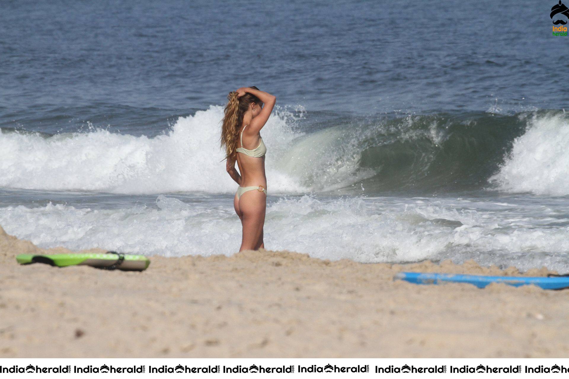 Nina Agdal enjoying in Beach at a beach in Hamptons