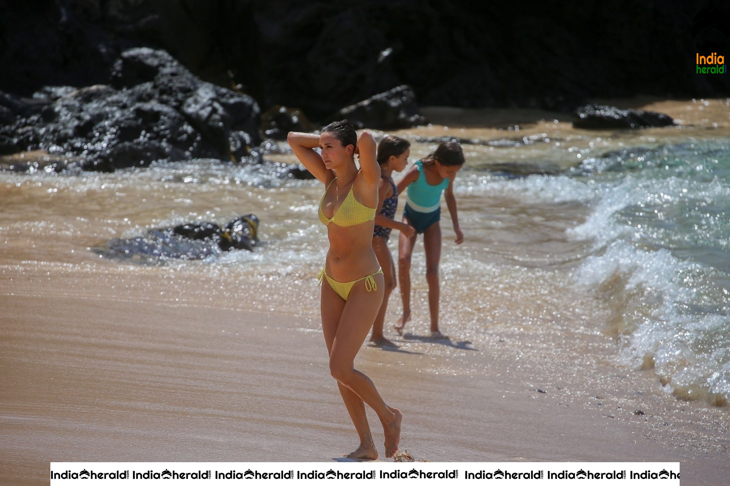 Nina Dobrev Hot Photos in a bikini at the beach in Maui Set 1