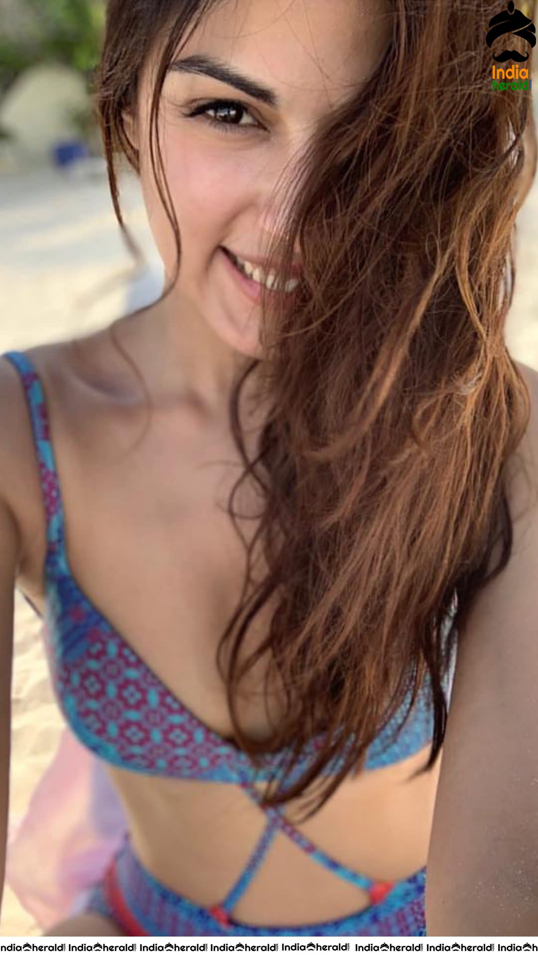 Rhea Chakraborty Exposing her Hot Body in a Brassiere and Undies