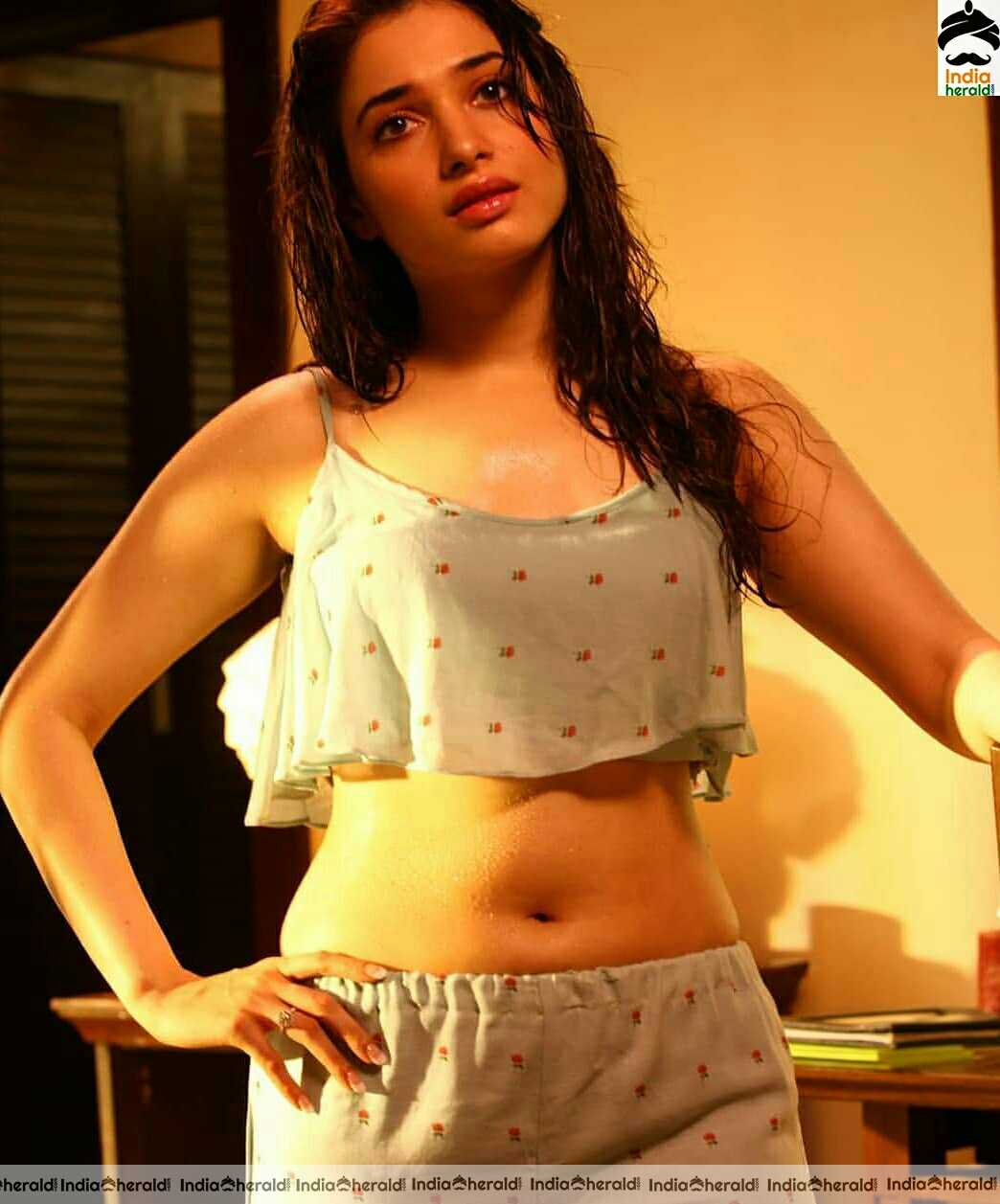 Tamannaah Shows Her Sexy Navel And Milky White Tummy In Night Dress