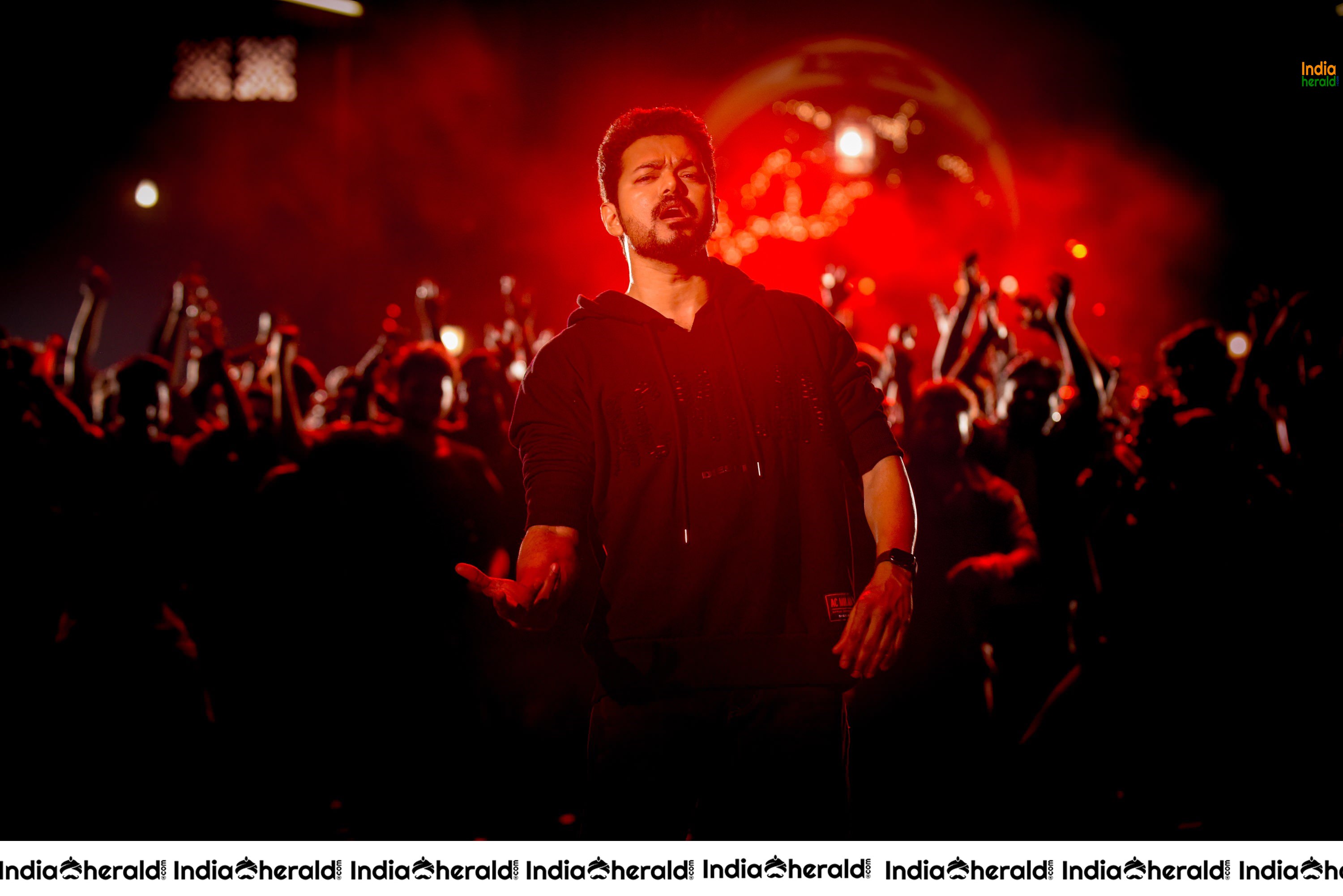 Bigil HD Unseen Wallpapers and Posters Set 2