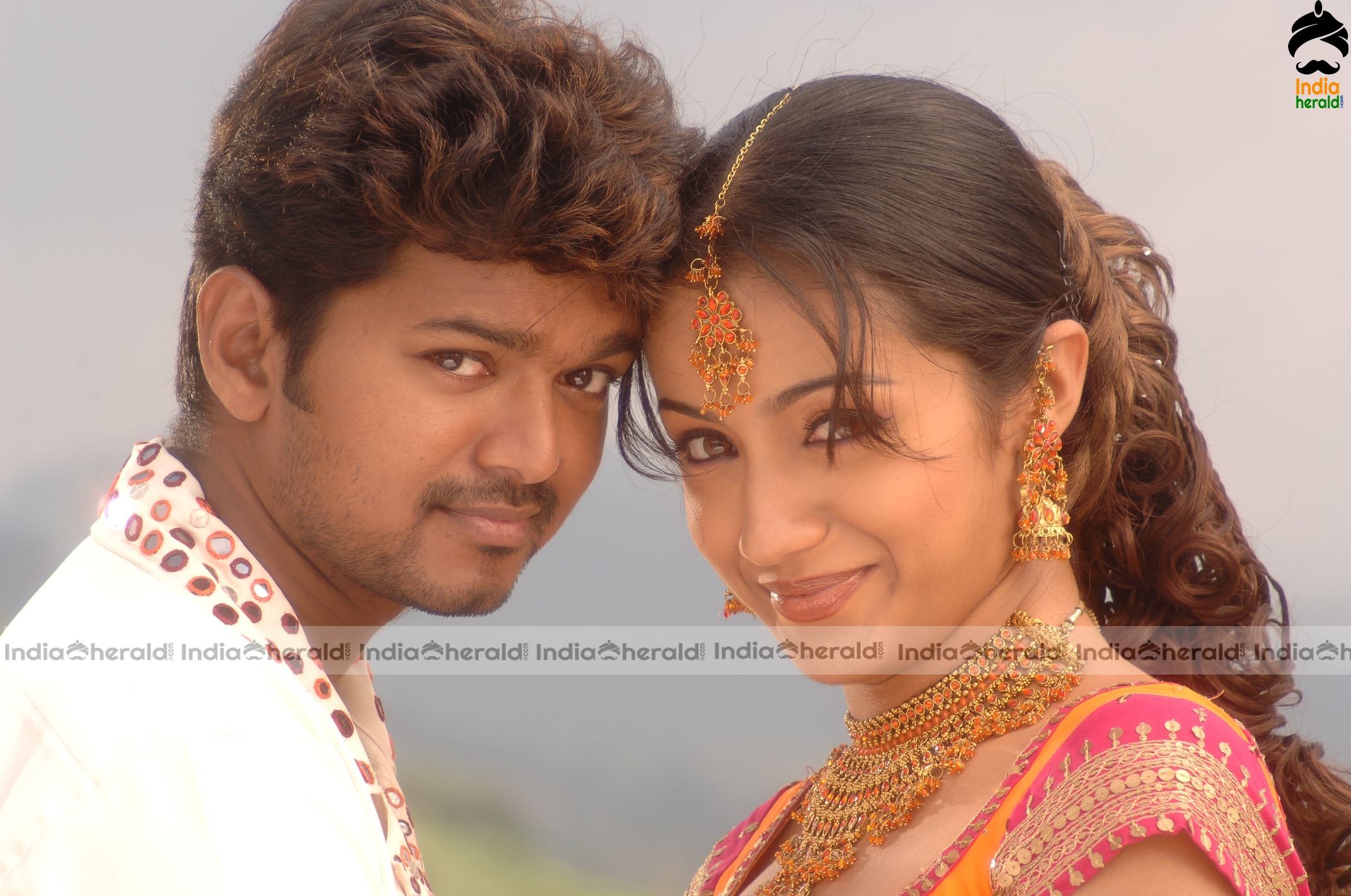 Hot Trisha and Vijay Unseen Stills from Aadhi movie Set 4