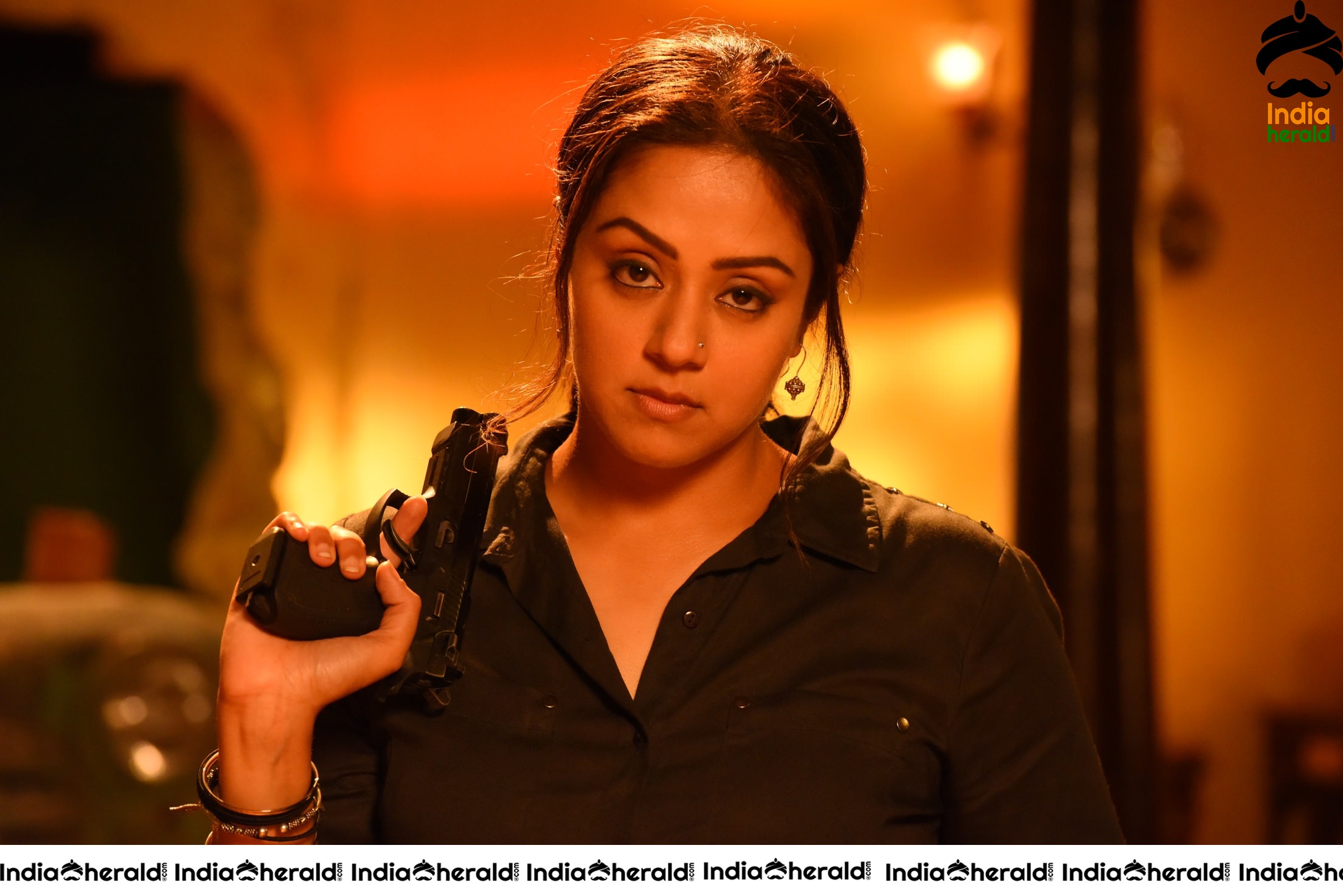 Jackpot Movie HD Stills