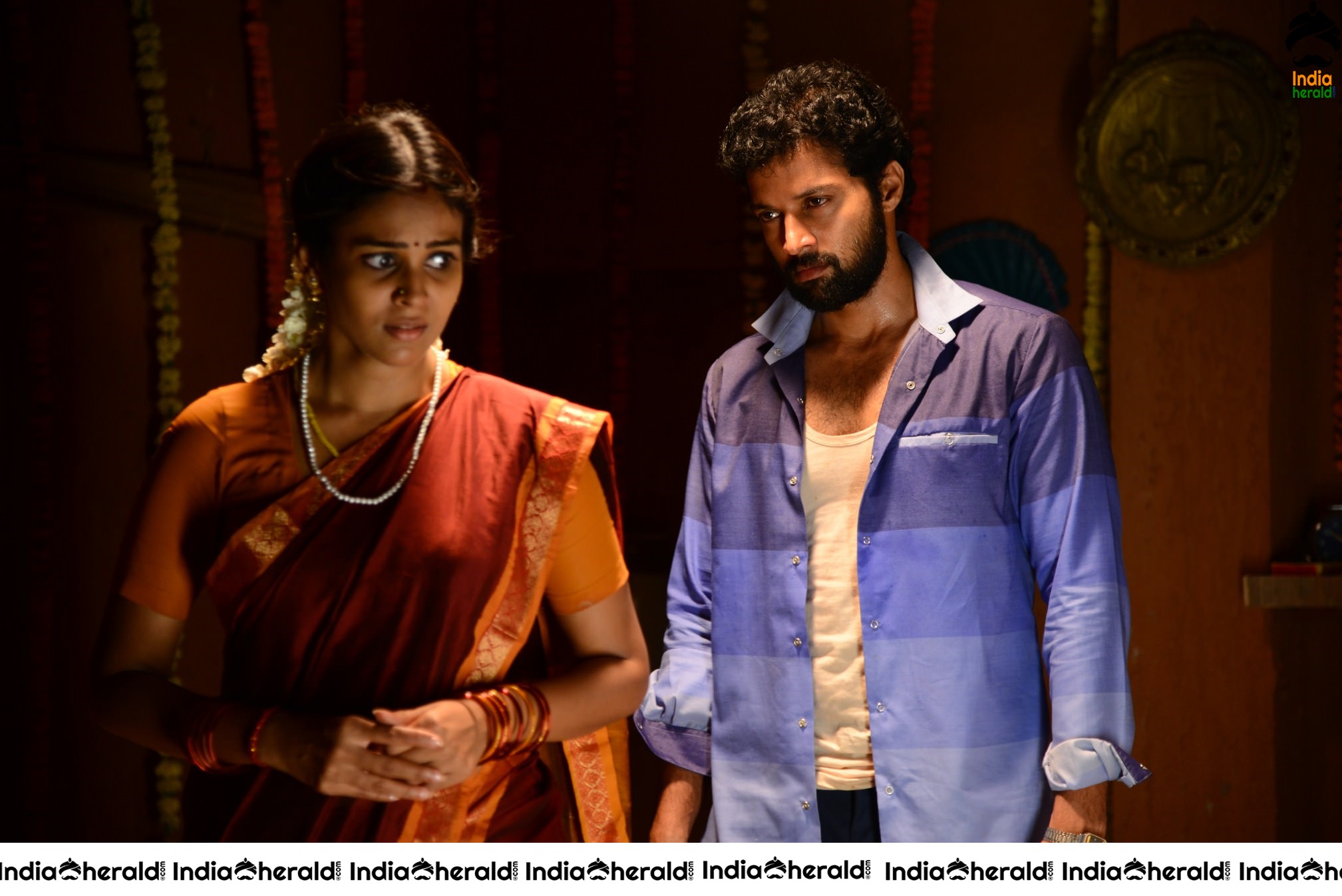 Naan Avalai Santhithapothu Movie Stills Set 2