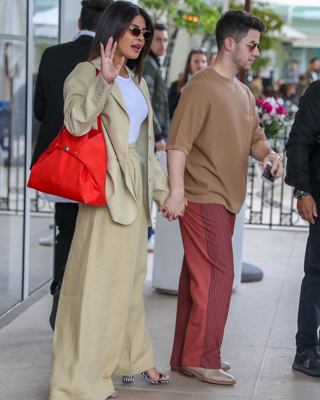 Priyanka Chopra spotted with her Husband Nick Jonas in New York