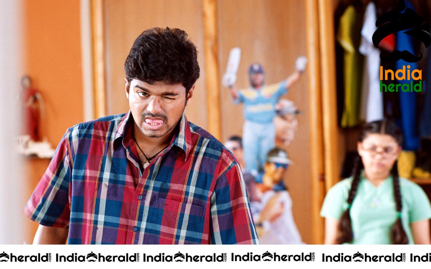 Rare Hot And Unseen Photos Of Trisha And Vijay From 2004 Blockbuster Movie Ghilli Set 6