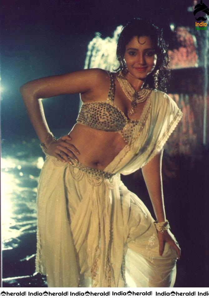 Rare Hot Old clicks of 90s actresses Set 1