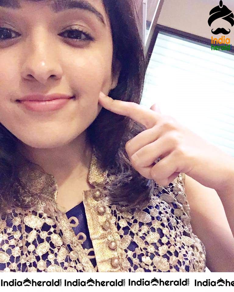 Shirley Setia Cute Photos Collection Set 2