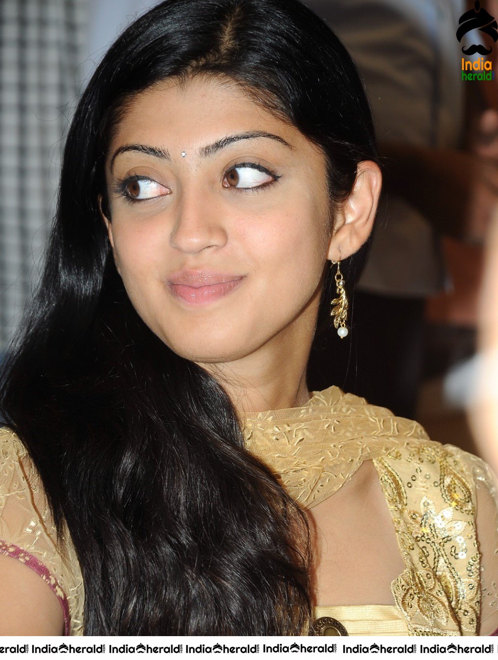 Unseen Pranitha Photos from her Early Days of Career Set 3