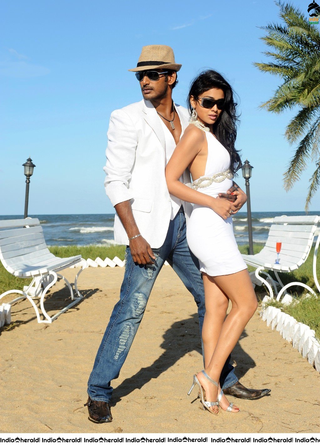 Vishal and Shriya Unseen stills from Thoranai movie Set 1