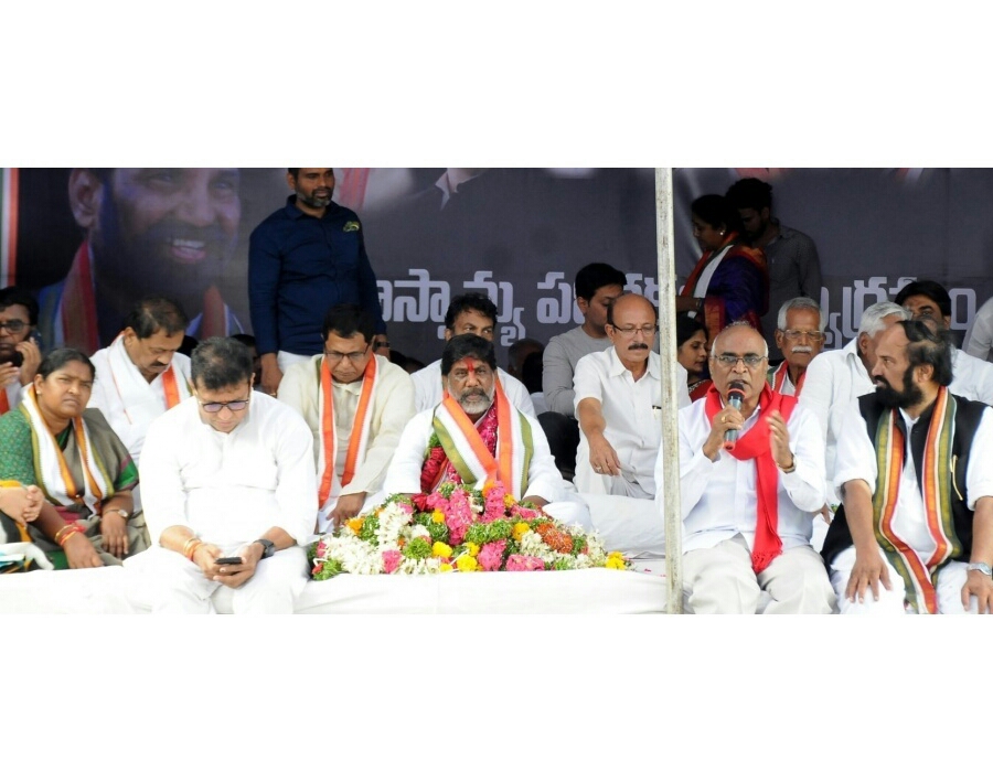 Telangana Congress Leaders Go On 36 Hour Hunger Strike After 12 MLAs Merge With TRS