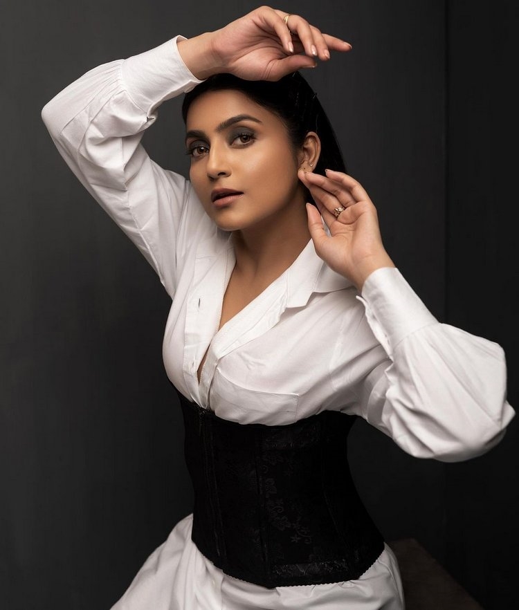 Avantika Mishra New Images Collection