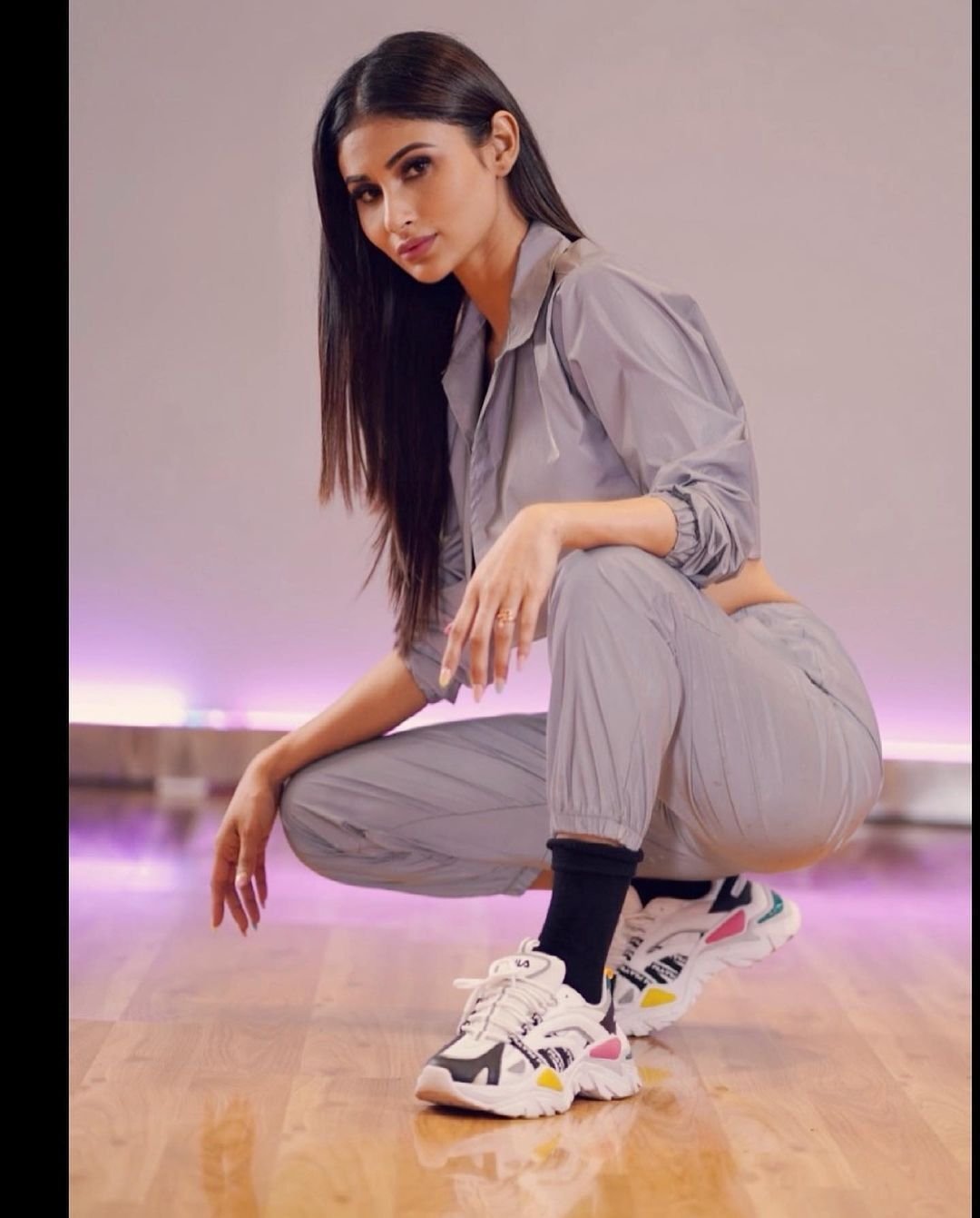 Mouni roy latest Photos collection